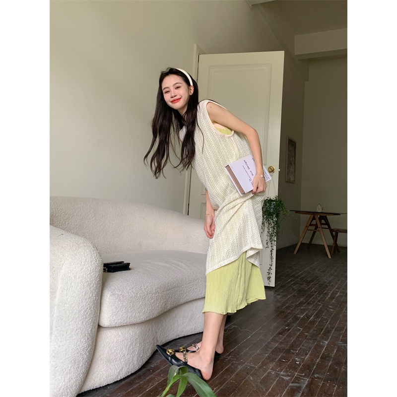 Set váy lưới đan móc 3 lỗ suông dài + Váy hai dây màu xanh lá, style vintage Hàn Quốc độc đáo