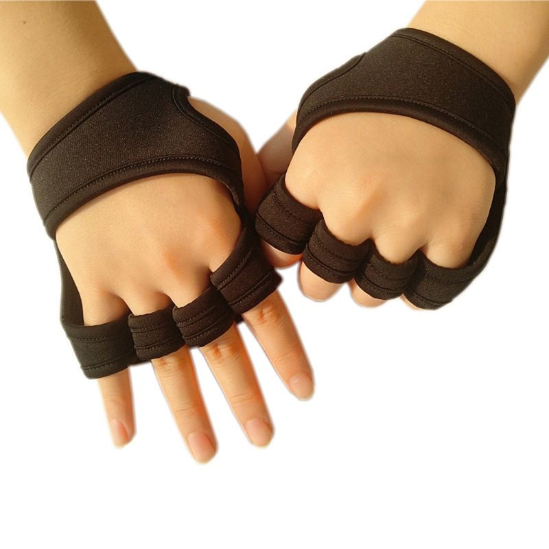 Găng Tay Tập Gym Thoáng Khí Tiện Dụng