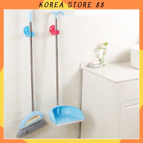 Móc kẹp giữ cây lau nhà, móc treo chổi hút chân không 88238 Korea store 88