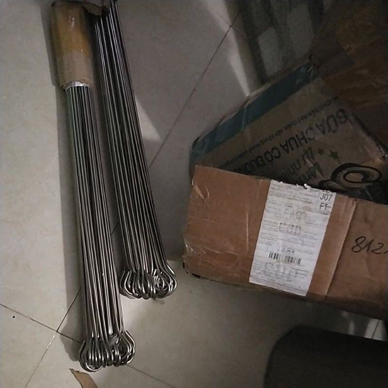 Bộ 10 que xiên nướng thịt inox dài 60cm phi 4