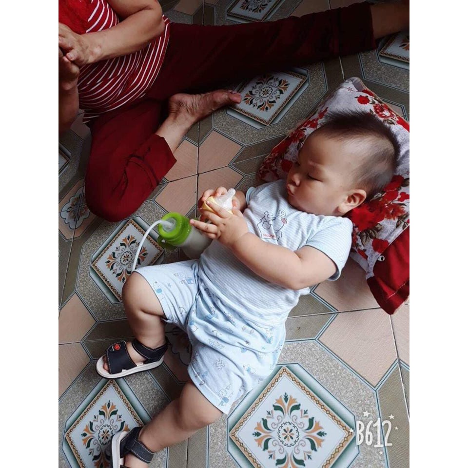 ⛔FREESHIIP⛔ Bình sữa rảnh tay UMOM cho bé ( 330ml )