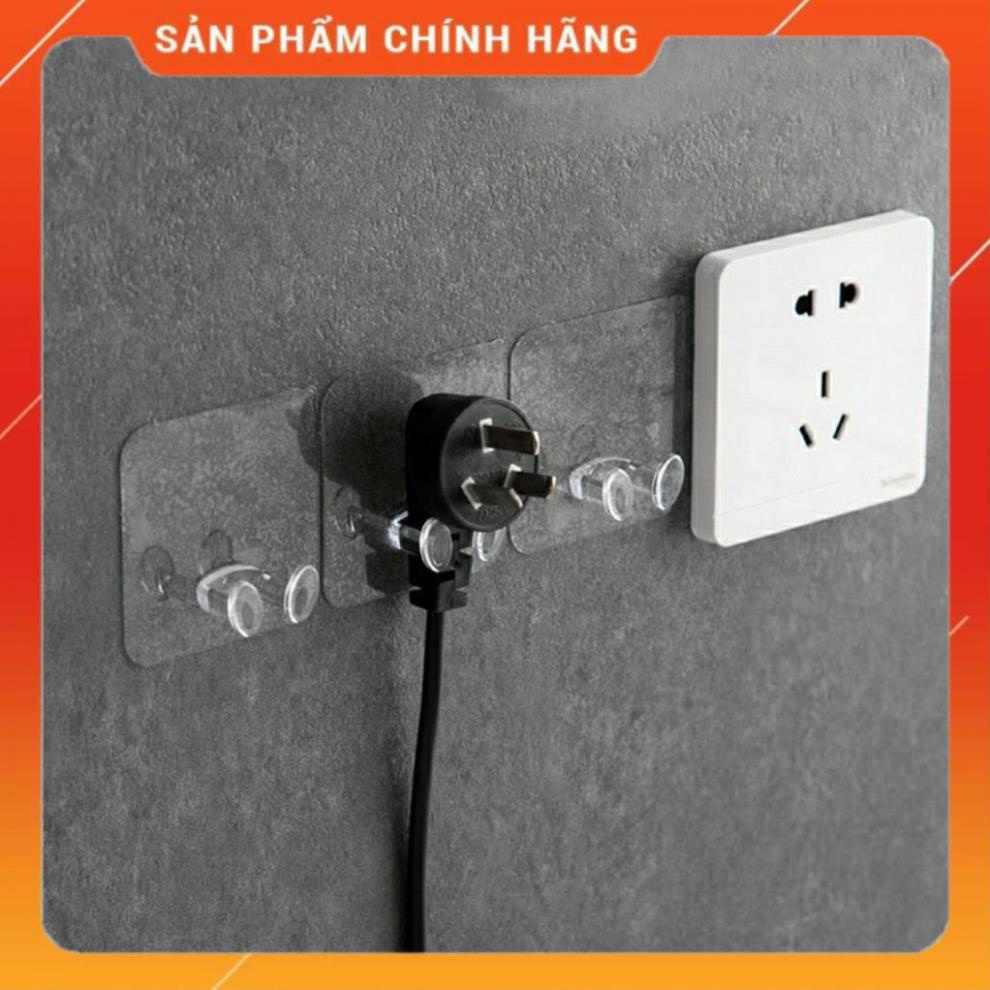 Móc Dán Trong Treo Phích Cắm Điện