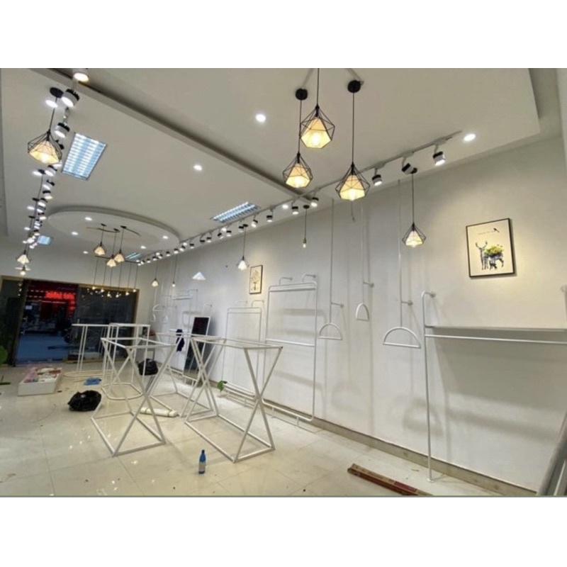 mẫu kệ chữ X cho shop