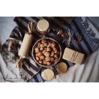 Combo 3 lọ bánh cookie Choalmond - chocolate chip và hạnh nhân