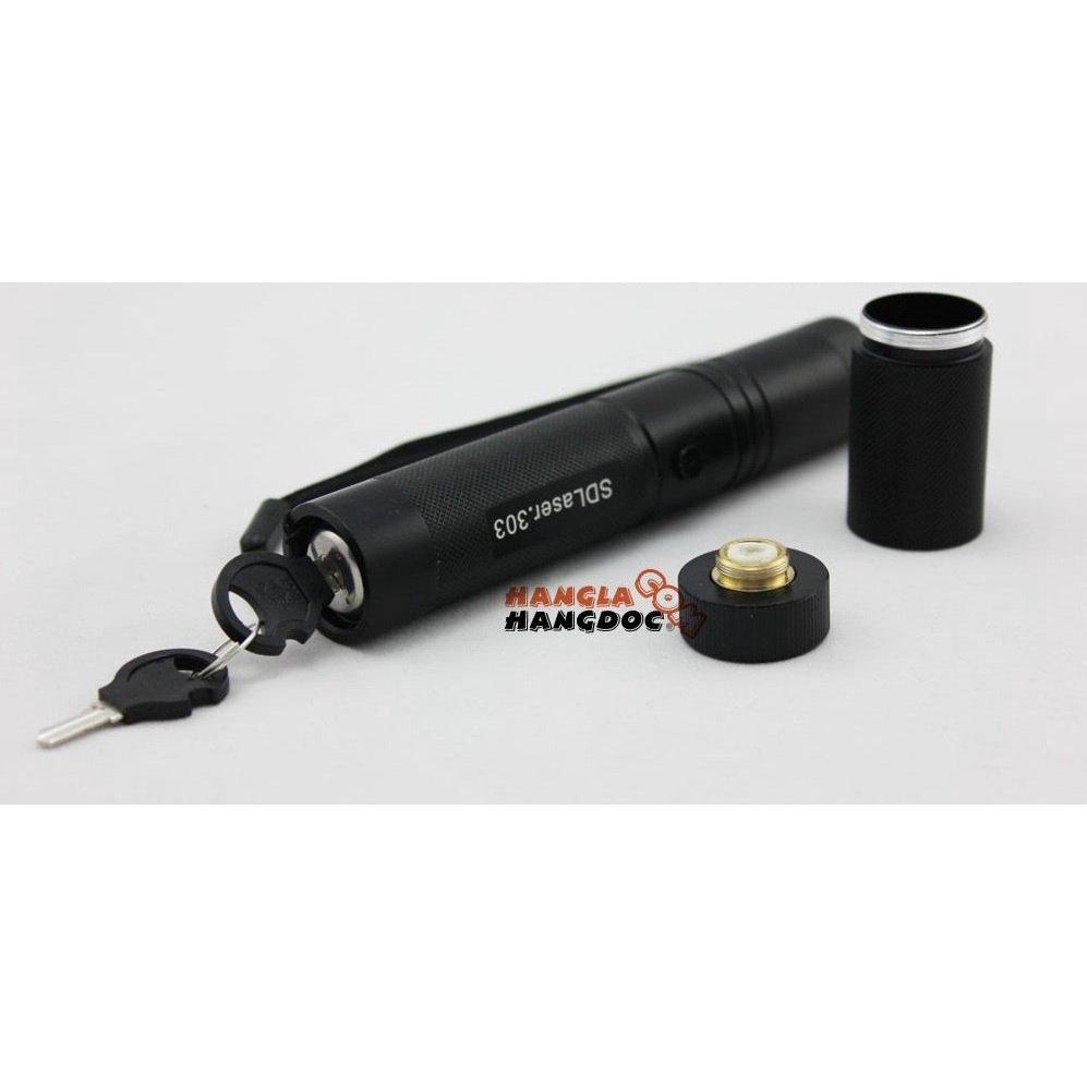 Đèn pin cực mạnh Laser 303