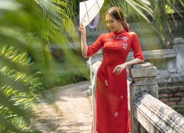 ÁO DÀI LỤA TƠ MỘC 4 TÀ KẾT HOA🌻