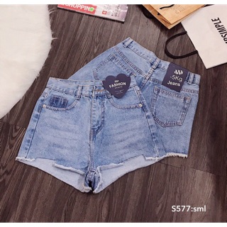 Quần short jeans xéo lai lưng cao
