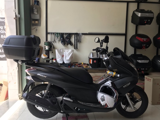 Thùng Sau Givi E43NTL-ADV Kèm Baga Honda PCX125/150