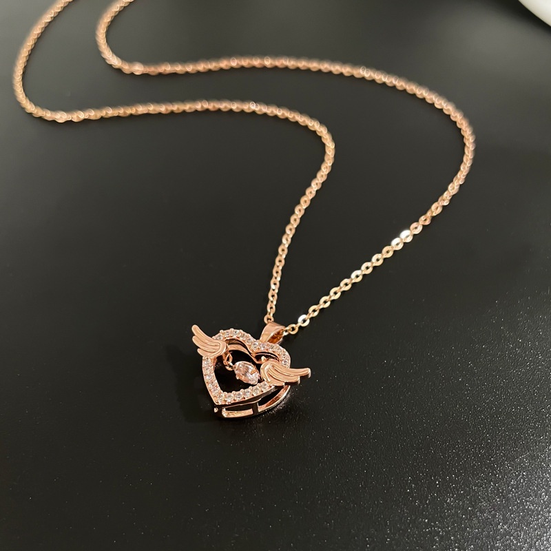 Korean Fashion Zircon Pendant Heart Smart New Personality Simple Temperament Titanium Steel Clavicle Necklace