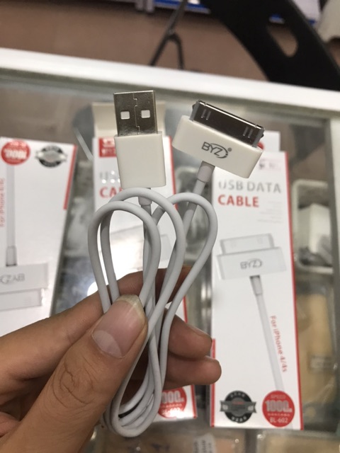 CÁP SẠC TỐT DÀNH CHO IP 4 VÀ IPADD ĐỜI CŨ