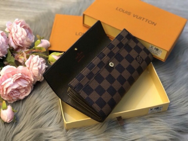 Ví dài chữ V full box sale