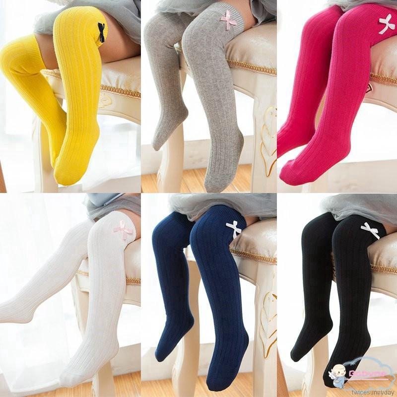 Tất chân phối ren đính nơ dễ thương cho bé gái