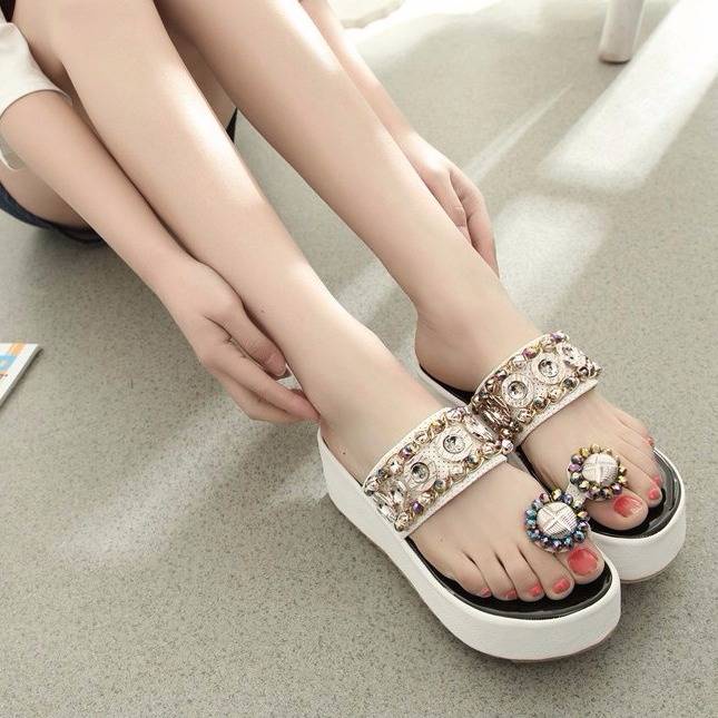 Dép Sandal Đế Xuồng Mềm Thời Trang Dành Cho Nữ