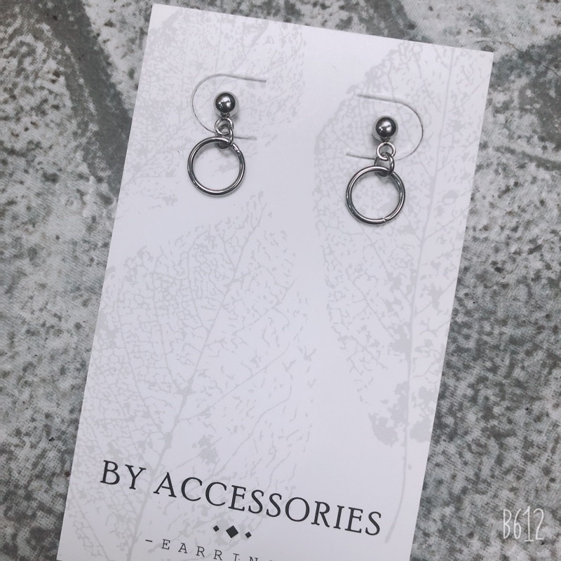 Bông tai titan bi tròn phối khoen tròn không gỉ