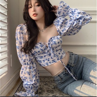 Áo cổ vuông Coraline hoa nhí croptop