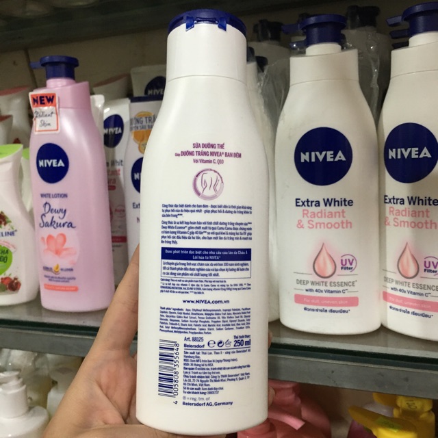 Sữa dưỡng thể Nivea Night White Collagen 250ml