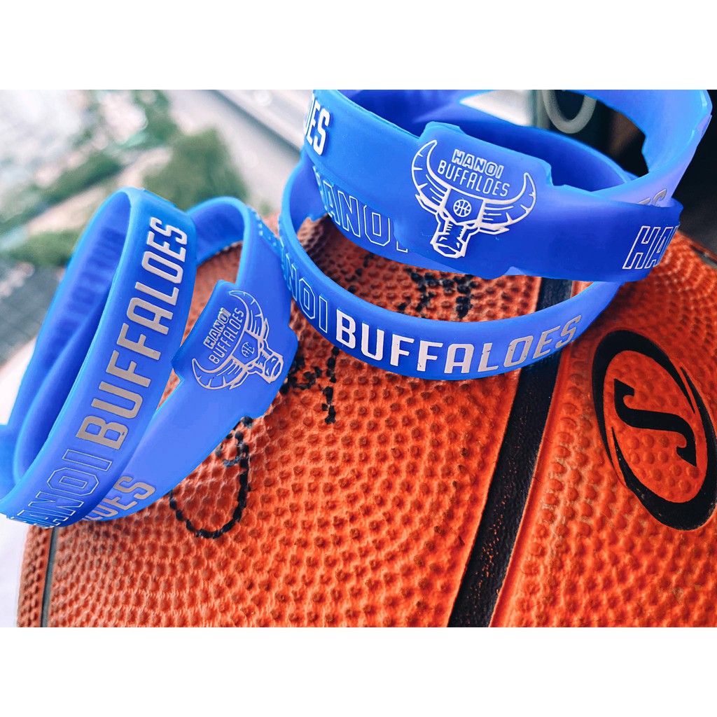 Vòng tay cao su hình in dập nổi Hanoi Buffaloes