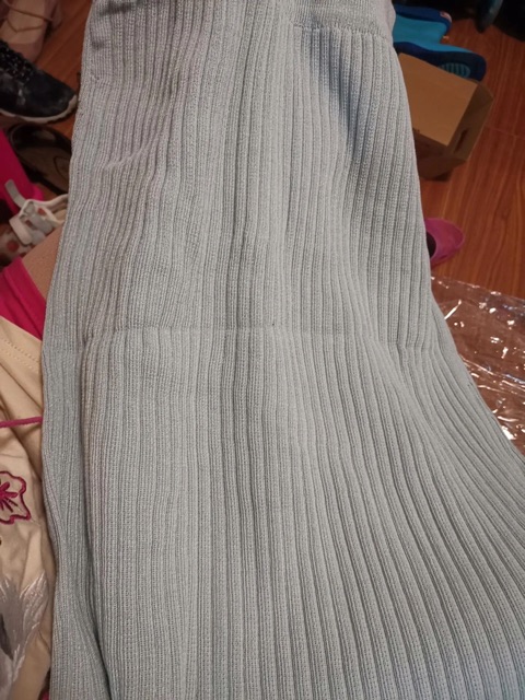 Chân váy len suông dáng dài vintage