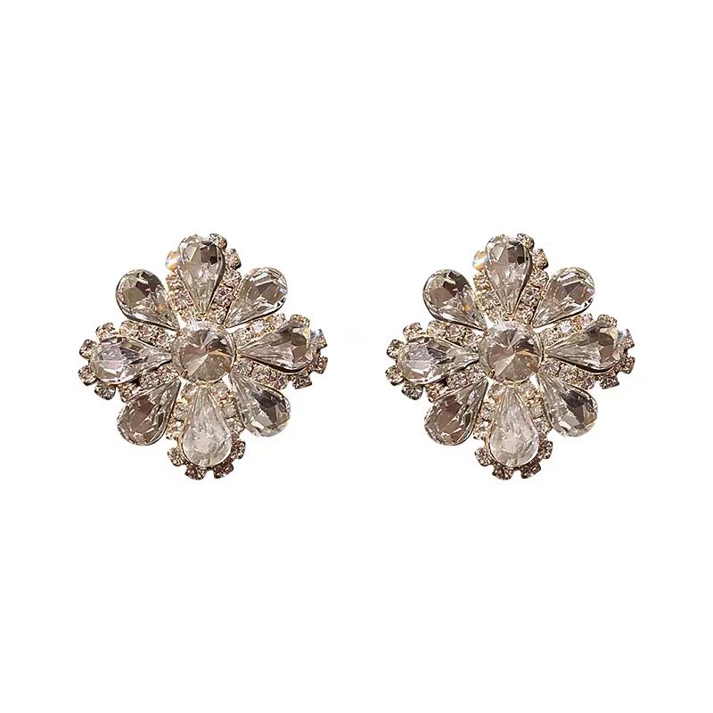 Khuyên Tai Hoa Đính Đá Kim Cương Giả Cao Cấp Thời Trang Mới