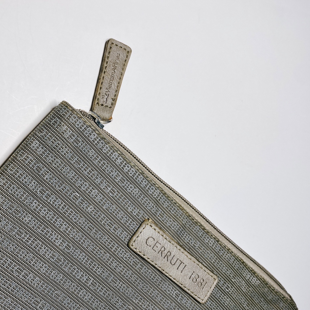 Túi Clutch Thương Hiệu Cerruti 1881, Túi Mỹ Phẩm, Túi Cá Nhân Khoang Thương Gia Việt Nam Airline
