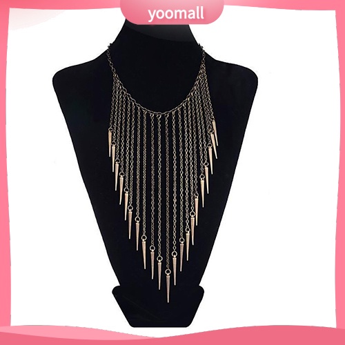 Vòng cổ Dài Đính Đinh Tán Tua Rua Phong Cách Punk Thời Trang Dành Cho Nữ