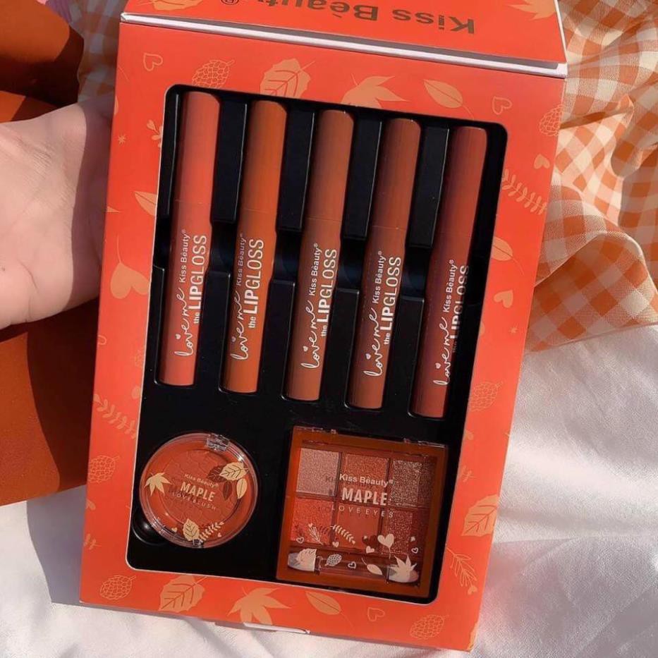 Set trang điểm Maple Suit Love của Kissbeauty gồm 5 son kem Má Hồng Phấn mắt.Tặng kèm 1 chì kẻ mày