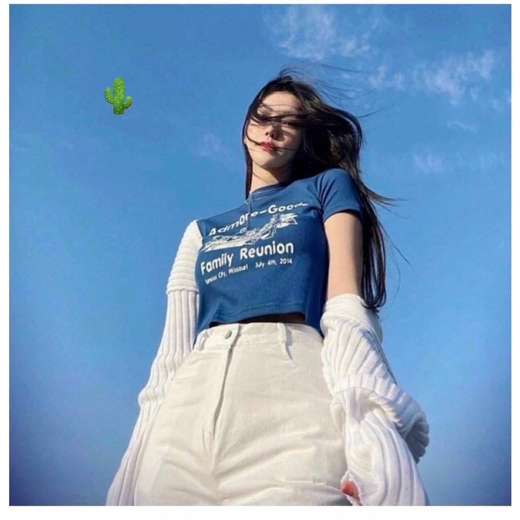 Áo kiểu croptop màu xanh in hình chữ trắng cực xinh , chất thun bozip mềm mịn