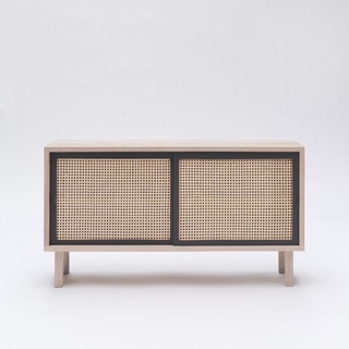 Tủ trang trí kết hợp lưới mây mắt cáo