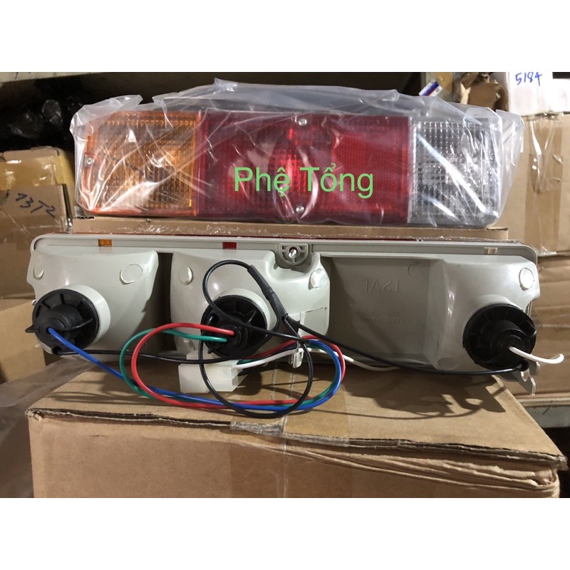 Đèn hậu Suzuki pro
