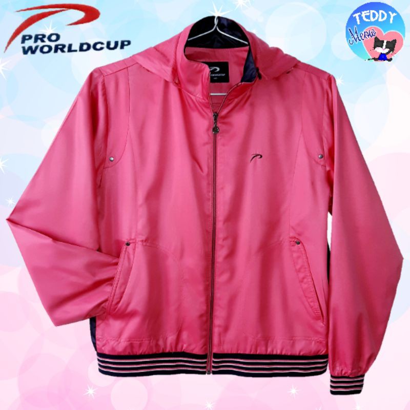 Teddy Meow - Áo khoác thể thao ᑭᖇᗝ ᗯᗝᒪᖇᗪᑕᑌᑭ Hàn Quốc Có Nón, Bo Thun Sọc, Có Lót, Có Túi, Khóa Zip Logo thêu, Chất Đẹp