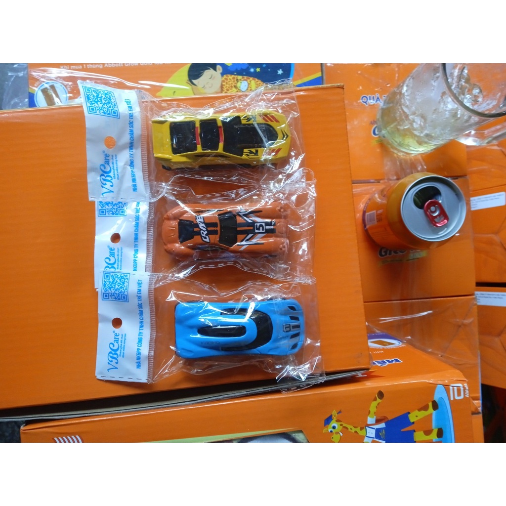 COMBO 3 XE Ô TÔ KIM LOẠI QUÀ TẶNG SỮA ENFA