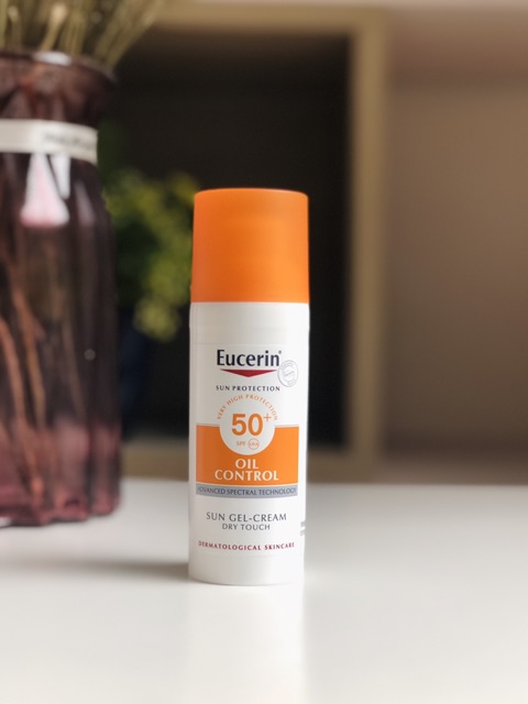 Kem chống nắng cho da dầu mụn Eucerin Oil Control Sun Gel Cream Dry Touch SPF 50