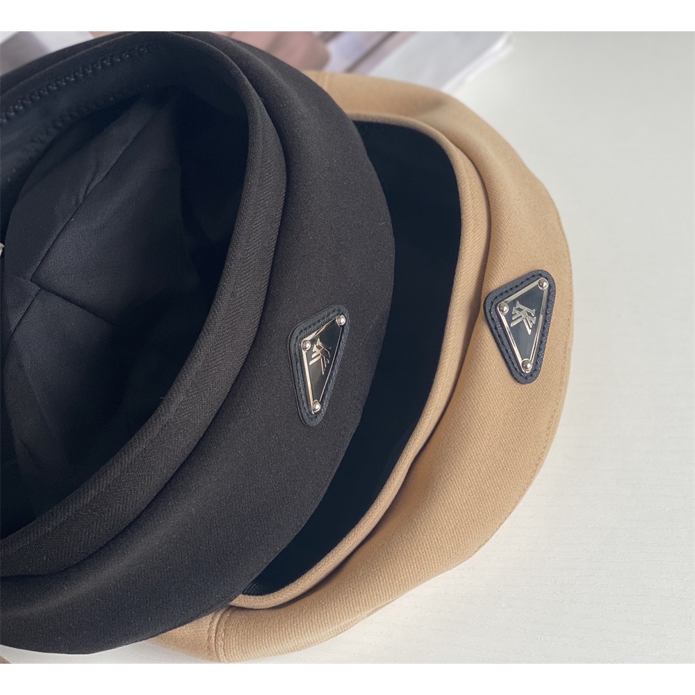 Mũ Beret Hình Tam Giác Thời Trang Dễ Phối Đồ Cho Nữ
