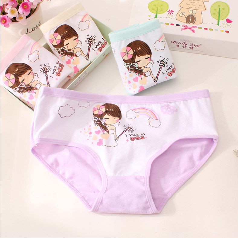 Set 4 Quần Chíp Tam Giác Smile cho bé gái (9kg-38kg)