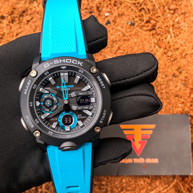 Đồng hồ nam Casio G-shock GA-2000-1A2 - Kích thước vỏ : 51,2×48,7×14,1mm