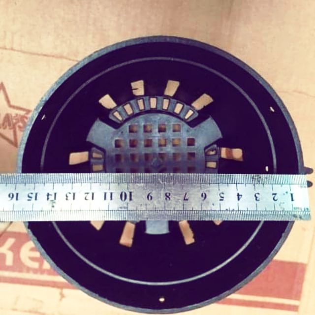 Chậu nhựa trồng lan màu đen phi 16- chậu nhựa ươm kie lan màu đen đường kính 16cm