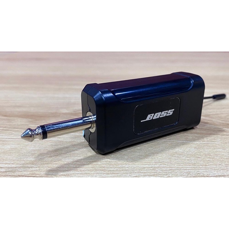 Micro karaoke đa năng cao cấp Boss QM-71