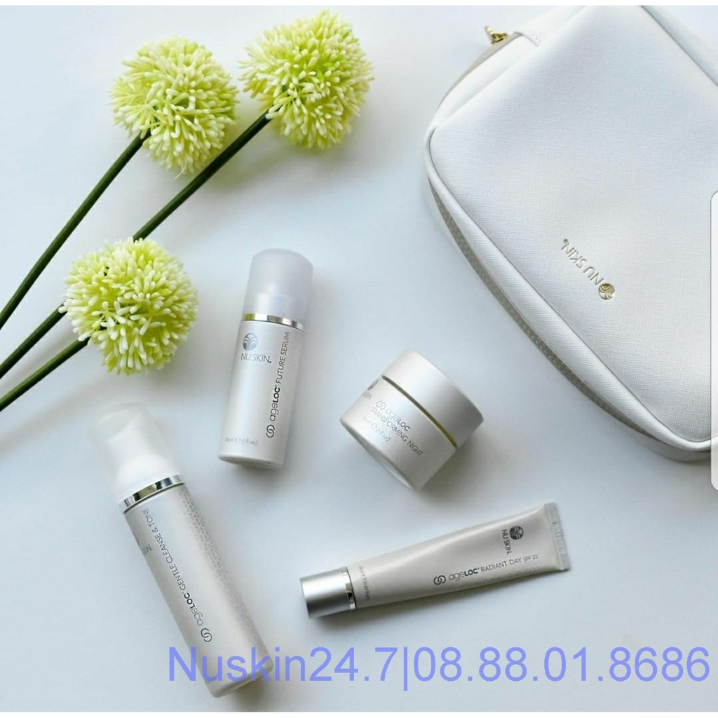 Kem dưỡng da ban ngày ageLOC Radiant Day SPF 22 và Kem đêm Transforming Night