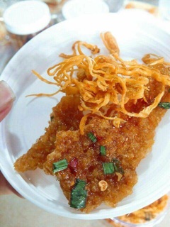 Cơm cháy trộn khô gà _ hủ 400gr