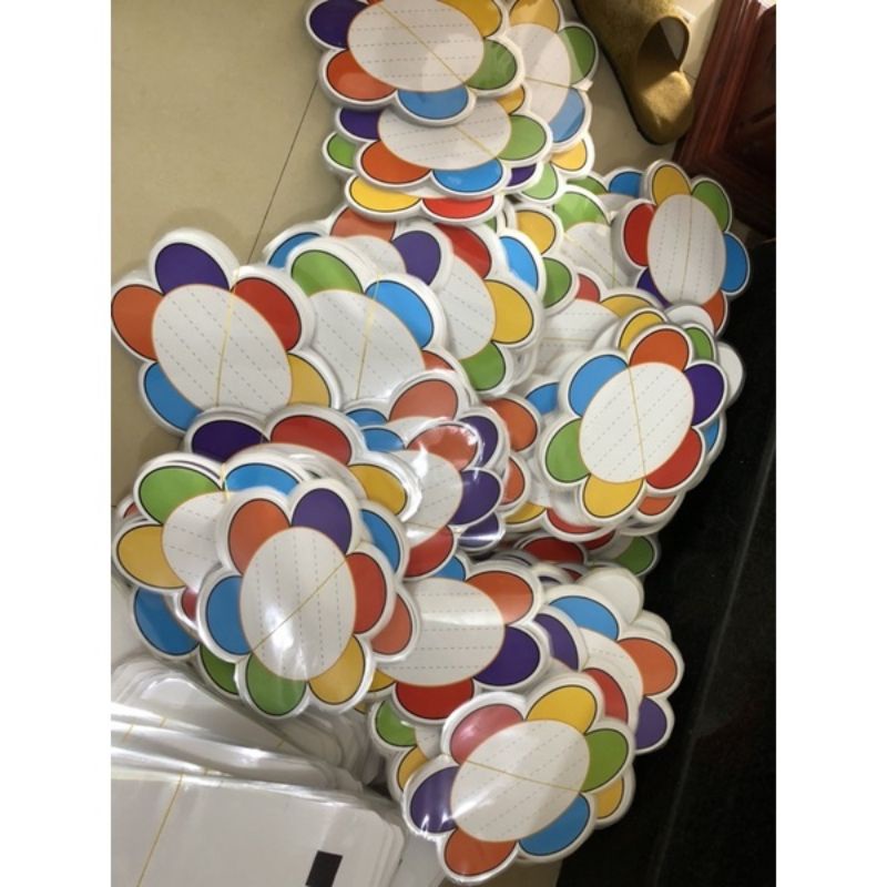 Sét đồ dạy học Ong tìm hoa