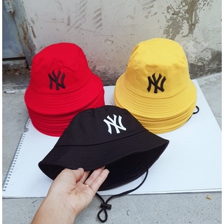 Mũ nón bucket rộng vành NY cho bé 1-4 Tuổi có dây chống rơi