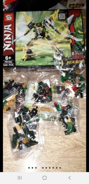Lắp ráp 1 hộp LegoNinja Hiệp sĩ 7015 có trên 210 chi tiết bằng nhựa rất đẹp