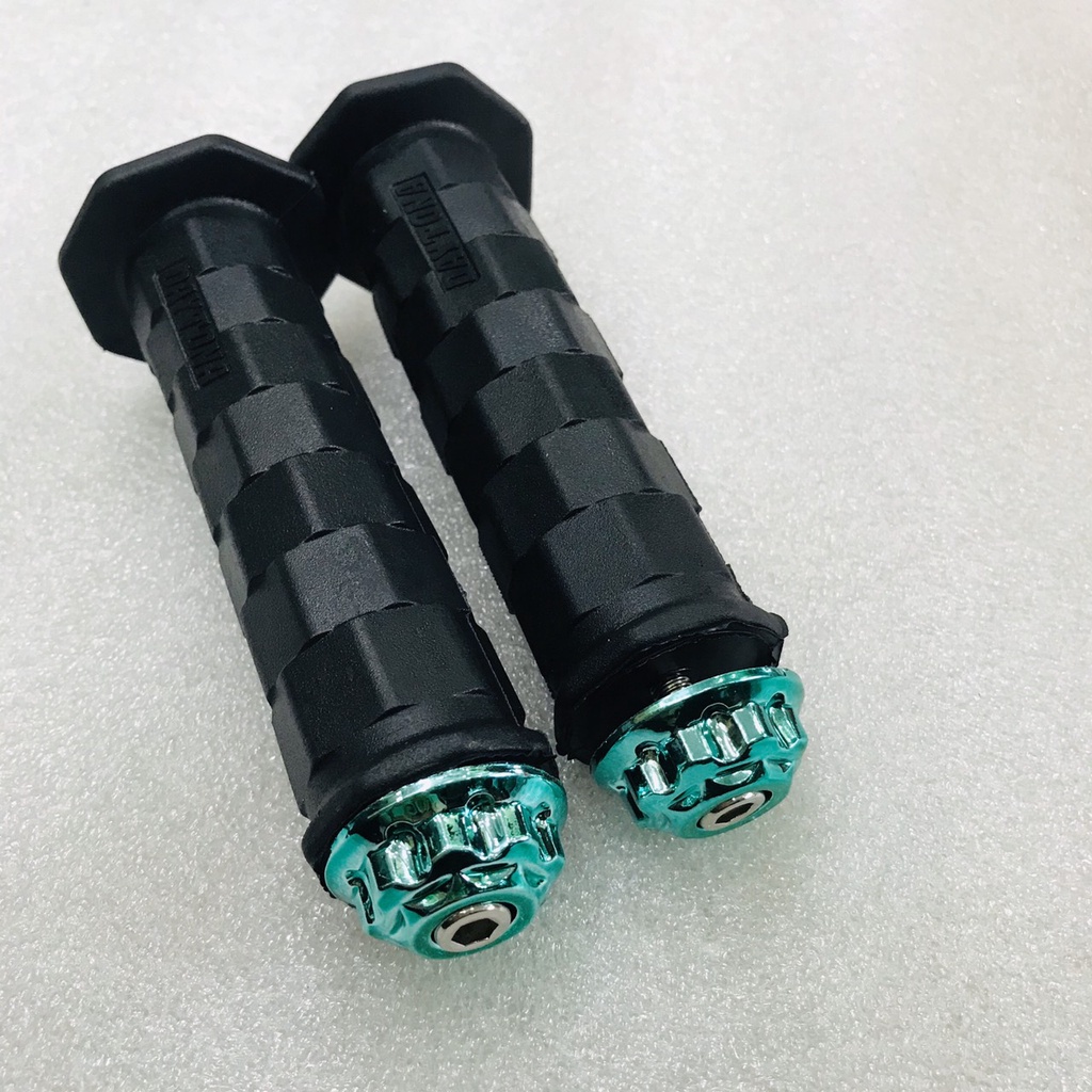 BAO TAY DAYTO Ô VUÔNG CÓ GÙ KIỂU SALAZA