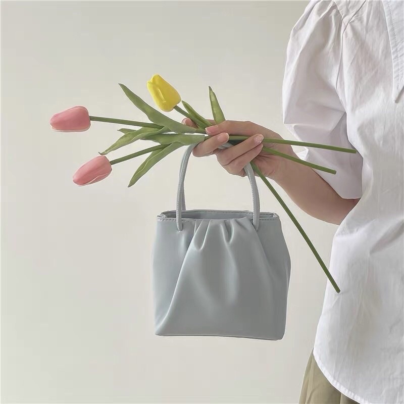 Túi đeo chéo dáng hộp Butterfly