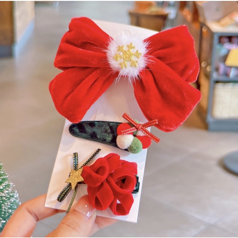 Kẹp tóc Noel xinh xắn cho bé yêu