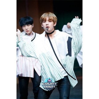 [ Sẵn] Áo sơ mi sọc TAEHYUNG (V) BTS + Hình thật