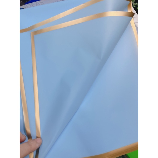 Giấy gói hoa bóng mờ viền đồng cao cấp