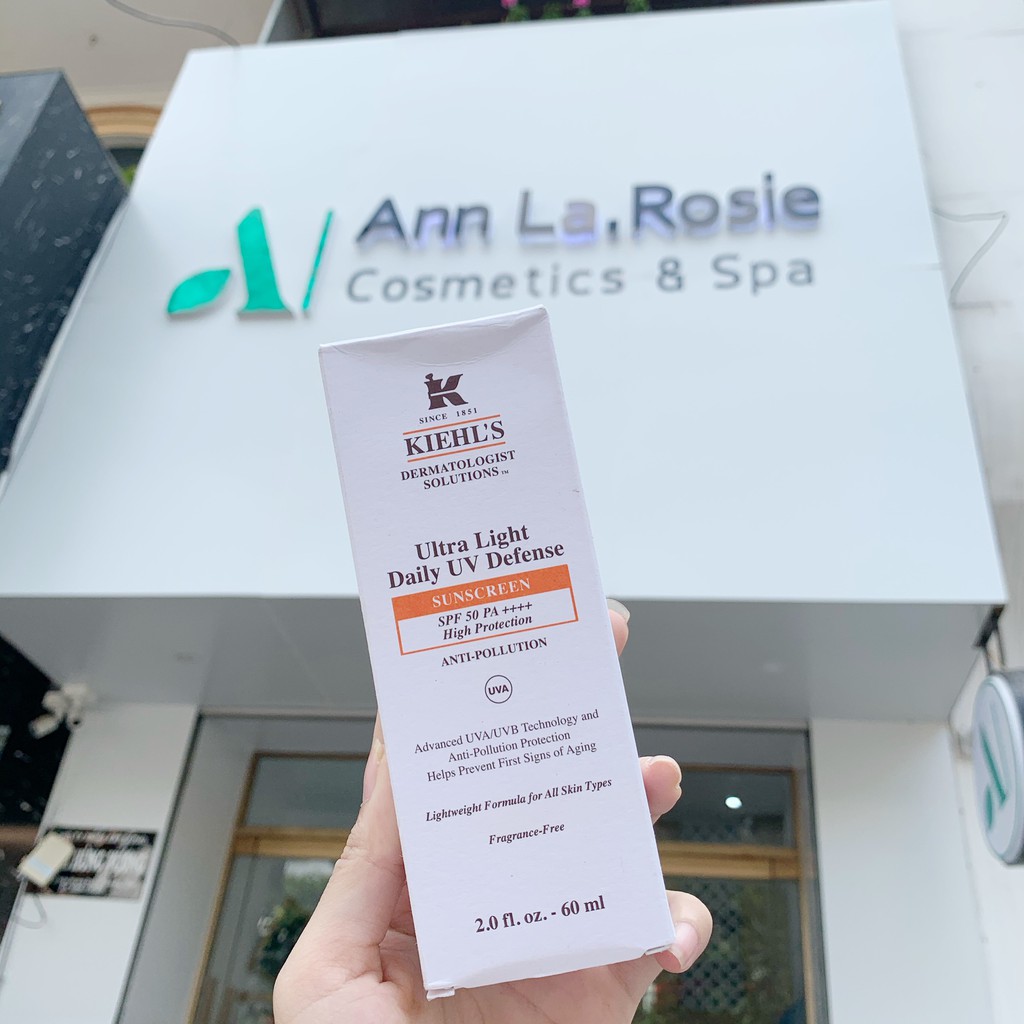 [Mã COS1904 giảm 8% đơn 300K] Kem chống nắng Kiehls ultra light daily spf 50 60ml | BigBuy360 - bigbuy360.vn
