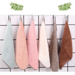 Khăn lau tay treo bếp tiện dụng