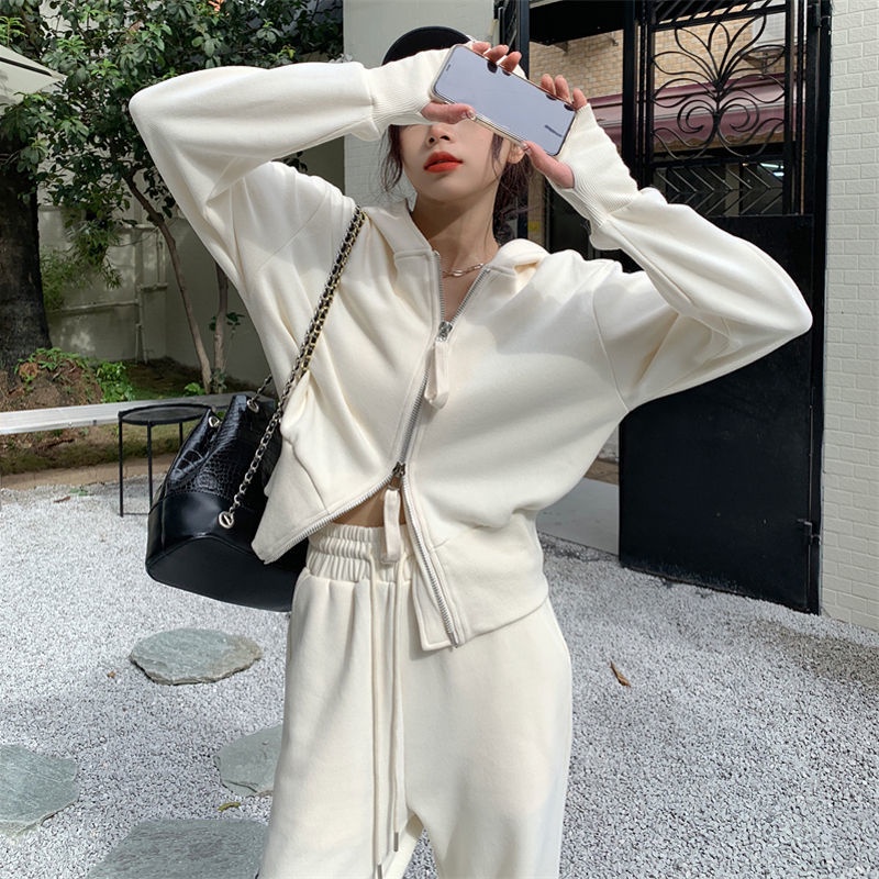 Set áo hoodie và Quần ống rộng thời trang năng động cho nữ